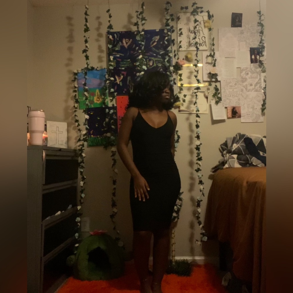 ELEGANT BLACK DRESS 🖤
